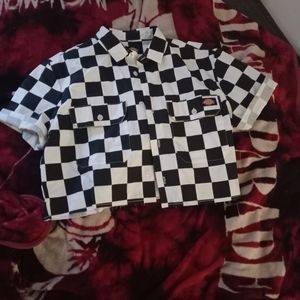 Dickies cropped button down shirt